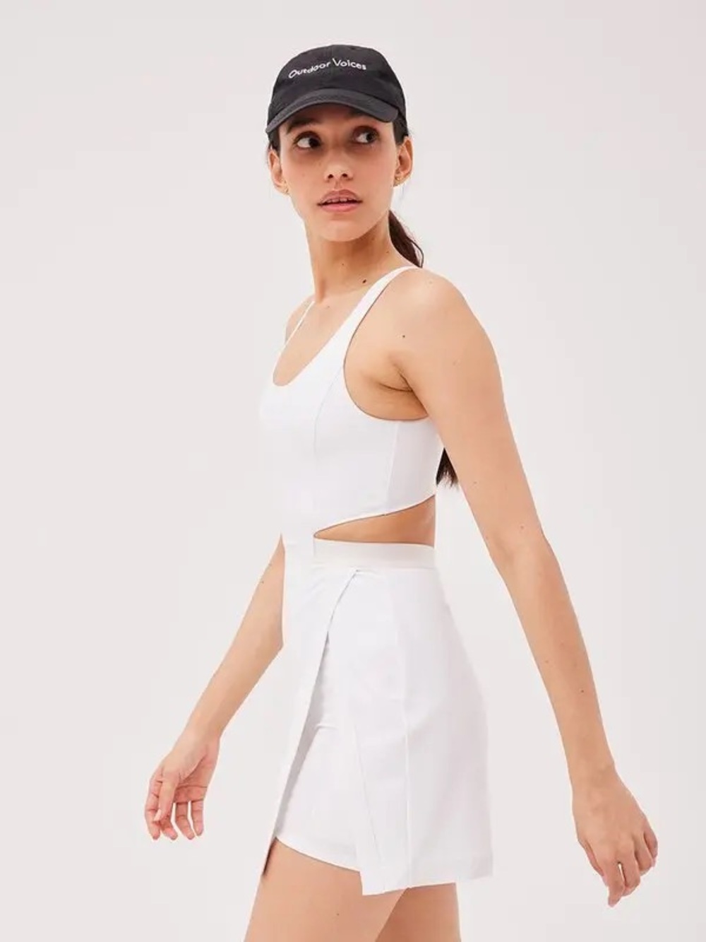 LIKE NEW! OUTDOOR VOICES White Court Dress Size Small